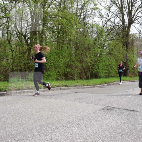 12.04.2026 - 45. Internationalen Wilhelmsburger Insellauf Yannick Fuchs http://msf.ph/oto/9495798 12.04.2026 13:06:37 Laufen 1, 284, 2125 meine-sportfotos.de