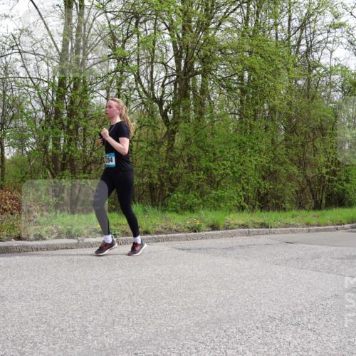 12.04.2026 - 45. Internationalen Wilhelmsburger Insellauf Yannick Fuchs http://msf.ph/oto/9495804 12.04.2026 13:06:38 Laufen 284, 2363, 212 meine-sportfotos.de