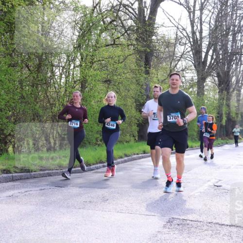12.04.2026 - 45. Internationalen Wilhelmsburger Insellauf Yannick Fuchs http://msf.ph/oto/9495815 12.04.2026 10:51:31 Laufen 4246, 3716, 22, 3700, 3615 meine-sportfotos.de