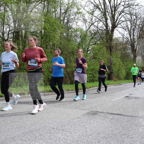 12.04.2026 - 45. Internationalen Wilhelmsburger Insellauf Yannick Fuchs http://msf.ph/oto/9495841 12.04.2026 13:06:43 Laufen 3448, 2946, 3449 meine-sportfotos.de