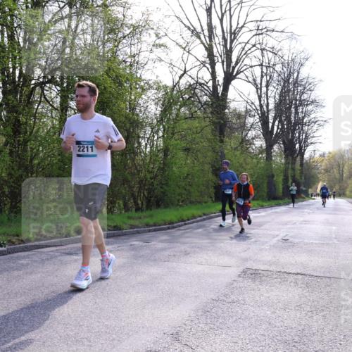 12.04.2026 - 45. Internationalen Wilhelmsburger Insellauf Yannick Fuchs http://msf.ph/oto/9495842 12.04.2026 10:51:33 Laufen 2211 meine-sportfotos.de