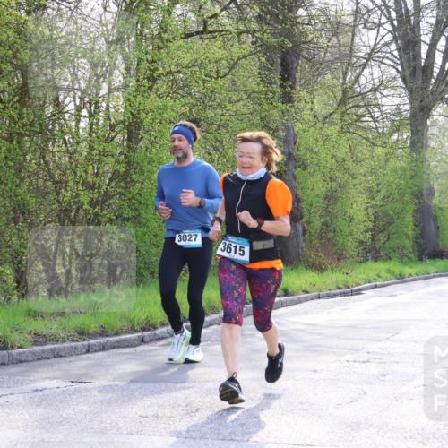 12.04.2026 - 45. Internationalen Wilhelmsburger Insellauf Yannick Fuchs http://msf.ph/oto/9495844 12.04.2026 10:51:35 Laufen 3027, 3615, 1322 meine-sportfotos.de