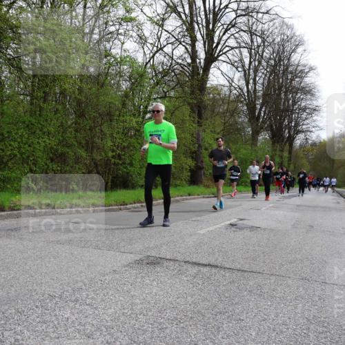 12.04.2026 - 45. Internationalen Wilhelmsburger Insellauf Yannick Fuchs http://msf.ph/oto/9495869 12.04.2026 13:06:46 Laufen  meine-sportfotos.de