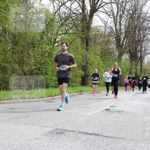 12.04.2026 - 45. Internationalen Wilhelmsburger Insellauf Yannick Fuchs http://msf.ph/oto/9495886 12.04.2026 13:06:48 Laufen 307, 2894, 4905 meine-sportfotos.de