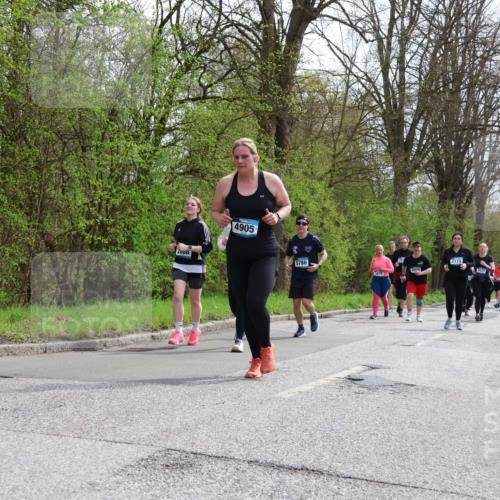 12.04.2026 - 45. Internationalen Wilhelmsburger Insellauf Yannick Fuchs http://msf.ph/oto/9495910 12.04.2026 13:06:50 Laufen 008, 4905, 5786, 2175, 3676 meine-sportfotos.de