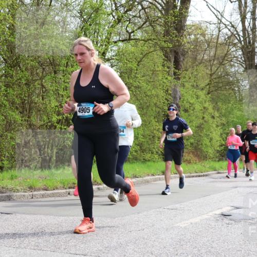 12.04.2026 - 45. Internationalen Wilhelmsburger Insellauf Yannick Fuchs http://msf.ph/oto/9495916 12.04.2026 13:06:51 Laufen 4905, 94, 578, 2175, 4998, 3676, 3821 meine-sportfotos.de