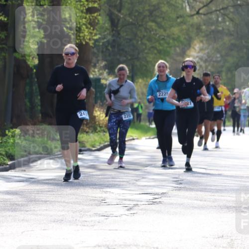 12.04.2026 - 45. Internationalen Wilhelmsburger Insellauf Yannick Fuchs http://msf.ph/oto/9495923 12.04.2026 10:51:48 Laufen 241, 220, 2225 meine-sportfotos.de