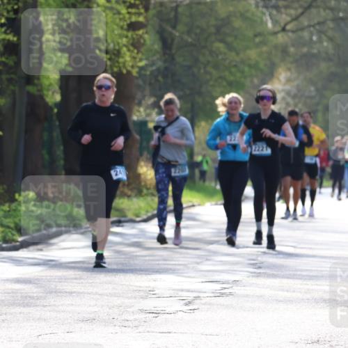 12.04.2026 - 45. Internationalen Wilhelmsburger Insellauf Yannick Fuchs http://msf.ph/oto/9495925 12.04.2026 10:51:48 Laufen 24, 220, 2221 meine-sportfotos.de