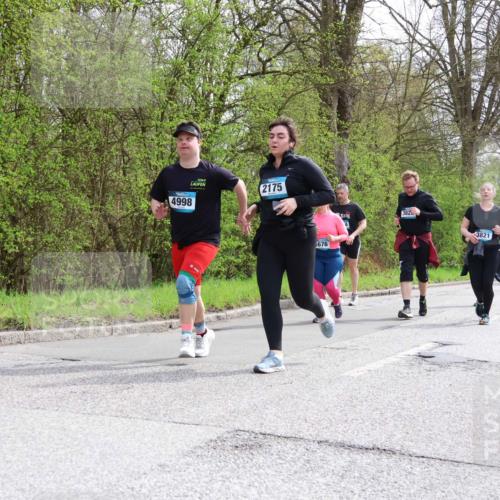 12.04.2026 - 45. Internationalen Wilhelmsburger Insellauf Yannick Fuchs http://msf.ph/oto/9495947 12.04.2026 13:06:54 Laufen 4998, 2175, 676, 3822, 3821 meine-sportfotos.de