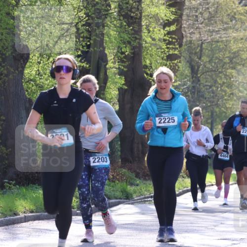 12.04.2026 - 45. Internationalen Wilhelmsburger Insellauf Yannick Fuchs http://msf.ph/oto/9495964 12.04.2026 10:51:54 Laufen 31, 2203, 2225, 2267, 4464, 5748 meine-sportfotos.de