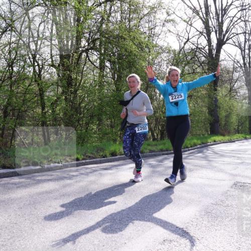 12.04.2026 - 45. Internationalen Wilhelmsburger Insellauf Yannick Fuchs http://msf.ph/oto/9496029 12.04.2026 10:52:01 Laufen 2203, 2225 meine-sportfotos.de