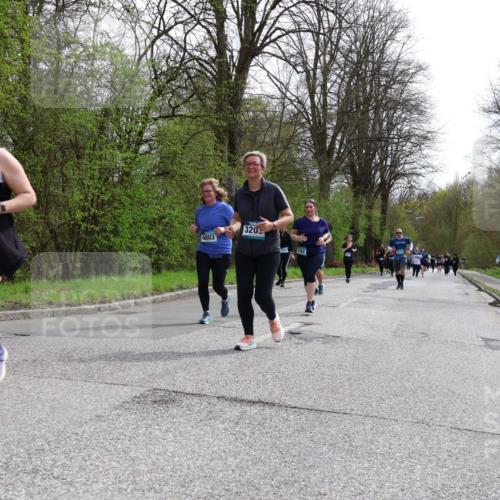 12.04.2026 - 45. Internationalen Wilhelmsburger Insellauf Yannick Fuchs http://msf.ph/oto/9496037 12.04.2026 13:07:08 Laufen 2247, 4803, 320 meine-sportfotos.de