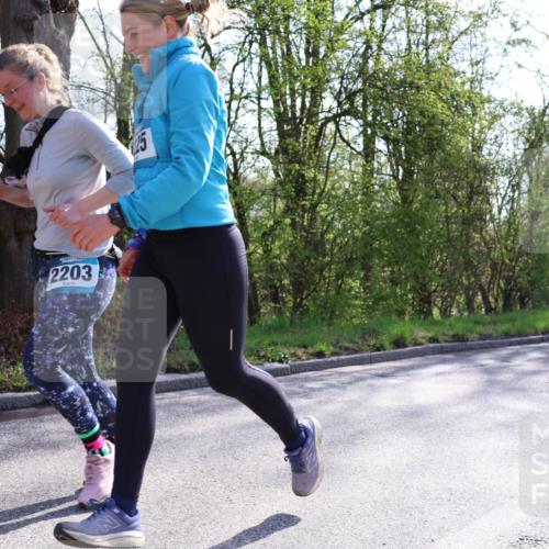 12.04.2026 - 45. Internationalen Wilhelmsburger Insellauf Yannick Fuchs http://msf.ph/oto/9496045 12.04.2026 10:52:02 Laufen 2203, 25 meine-sportfotos.de