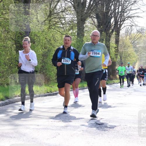 12.04.2026 - 45. Internationalen Wilhelmsburger Insellauf Yannick Fuchs http://msf.ph/oto/9496071 12.04.2026 10:52:05 Laufen 2267, 64, 2864, 3130, 2749 meine-sportfotos.de
