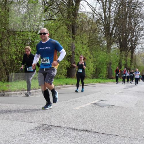 12.04.2026 - 45. Internationalen Wilhelmsburger Insellauf Yannick Fuchs http://msf.ph/oto/9496084 12.04.2026 13:07:13 Laufen 2002, 5019, 2333 meine-sportfotos.de