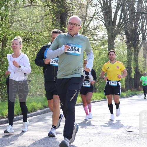 12.04.2026 - 45. Internationalen Wilhelmsburger Insellauf Yannick Fuchs http://msf.ph/oto/9496087 12.04.2026 10:52:07 Laufen 226, 2864, 4464, 5748 meine-sportfotos.de