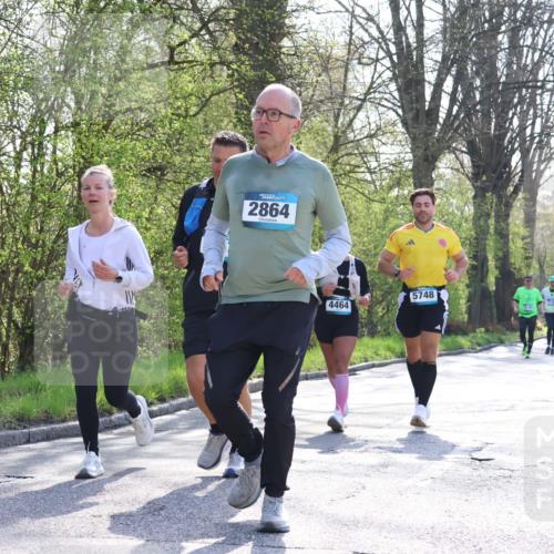 12.04.2026 - 45. Internationalen Wilhelmsburger Insellauf Yannick Fuchs http://msf.ph/oto/9496089 12.04.2026 10:52:07 Laufen 2864, 4464, 5748 meine-sportfotos.de