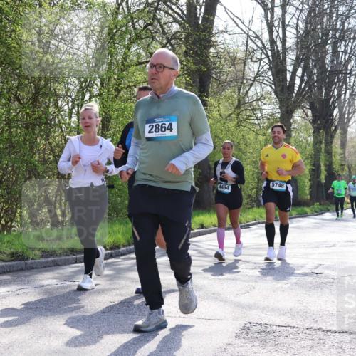 12.04.2026 - 45. Internationalen Wilhelmsburger Insellauf Yannick Fuchs http://msf.ph/oto/9496093 12.04.2026 10:52:07 Laufen 2864, 4464, 5748 meine-sportfotos.de
