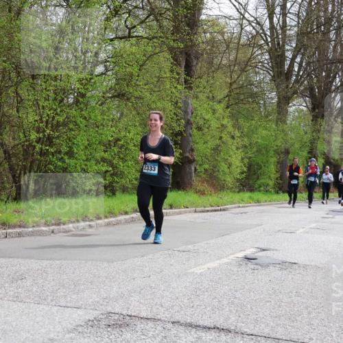 12.04.2026 - 45. Internationalen Wilhelmsburger Insellauf Yannick Fuchs http://msf.ph/oto/9496096 12.04.2026 13:07:14 Laufen 2002, 2333 meine-sportfotos.de