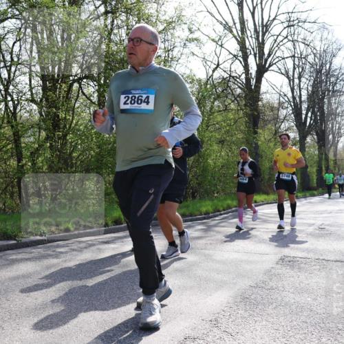12.04.2026 - 45. Internationalen Wilhelmsburger Insellauf Yannick Fuchs http://msf.ph/oto/9496103 12.04.2026 10:52:08 Laufen 2864, 4464, 5748 meine-sportfotos.de