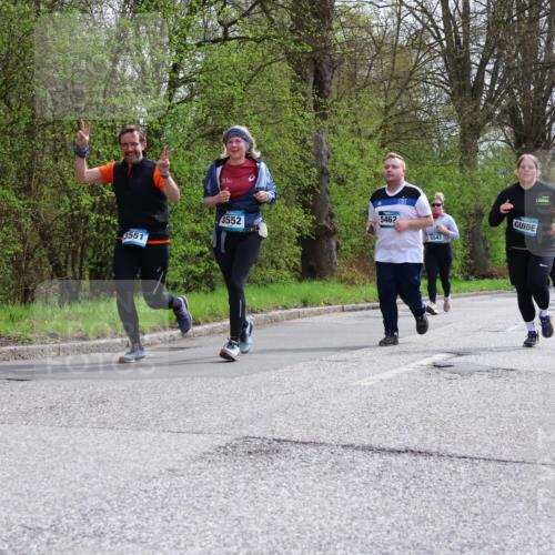 12.04.2026 - 45. Internationalen Wilhelmsburger Insellauf Yannick Fuchs http://msf.ph/oto/9496133 12.04.2026 13:07:21 Laufen 3551, 3552, 5462, 5543 meine-sportfotos.de