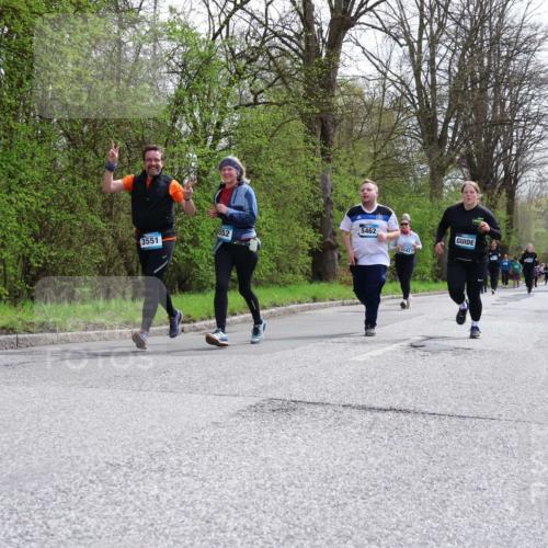 12.04.2026 - 45. Internationalen Wilhelmsburger Insellauf Yannick Fuchs http://msf.ph/oto/9496137 12.04.2026 13:07:21 Laufen 3551, 552, 5462 meine-sportfotos.de