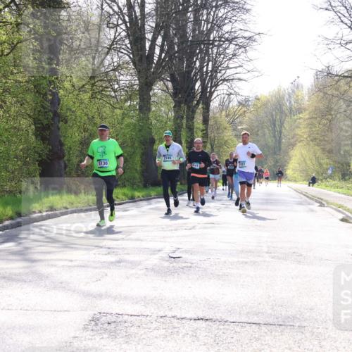 12.04.2026 - 45. Internationalen Wilhelmsburger Insellauf Yannick Fuchs http://msf.ph/oto/9496149 12.04.2026 10:52:13 Laufen 3130, 2749, 4141, 2422 meine-sportfotos.de