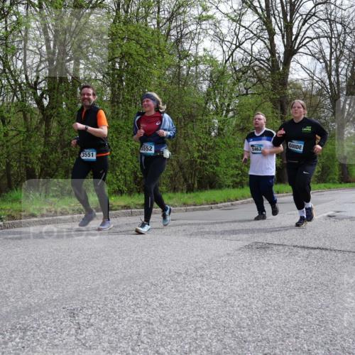 12.04.2026 - 45. Internationalen Wilhelmsburger Insellauf Yannick Fuchs http://msf.ph/oto/9496151 12.04.2026 13:07:23 Laufen 3552, 3551, 5462, 6 meine-sportfotos.de