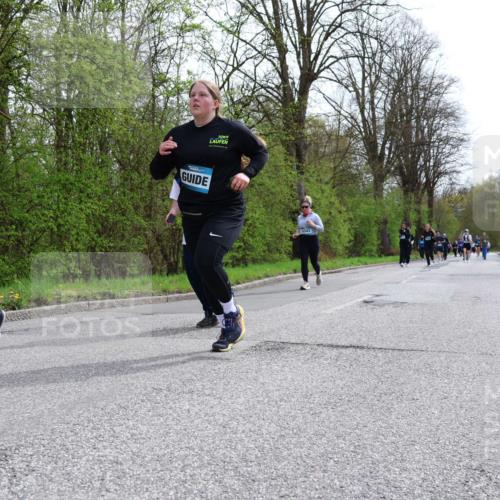 12.04.2026 - 45. Internationalen Wilhelmsburger Insellauf Yannick Fuchs http://msf.ph/oto/9496156 12.04.2026 13:07:23 Laufen 552, 5543 meine-sportfotos.de