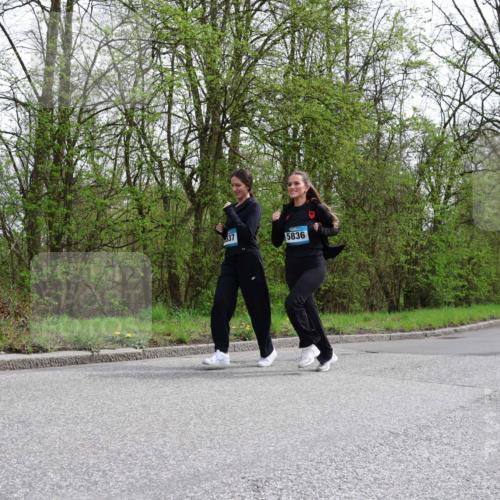 12.04.2026 - 45. Internationalen Wilhelmsburger Insellauf Yannick Fuchs http://msf.ph/oto/9496213 12.04.2026 13:07:31 Laufen 37, 5836, 2692 meine-sportfotos.de