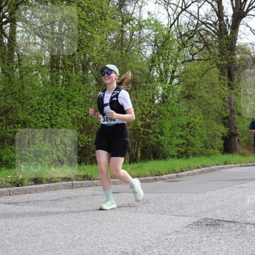 12.04.2026 - 45. Internationalen Wilhelmsburger Insellauf Yannick Fuchs http://msf.ph/oto/9496238 12.04.2026 13:07:33 Laufen 3890, 2116 meine-sportfotos.de