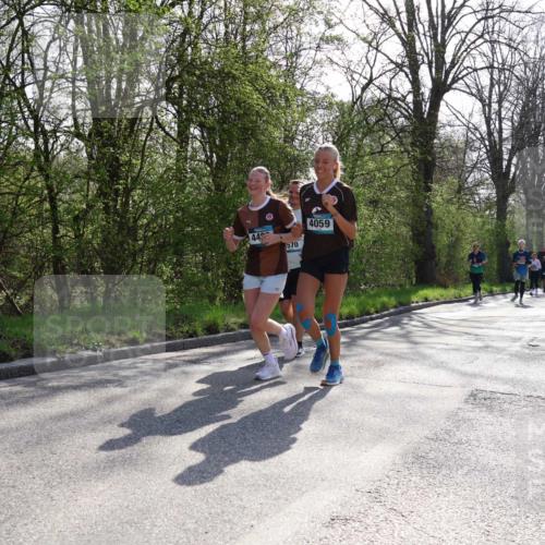 12.04.2026 - 45. Internationalen Wilhelmsburger Insellauf Yannick Fuchs http://msf.ph/oto/9496240 12.04.2026 10:52:23 Laufen 44, 570, 4059 meine-sportfotos.de