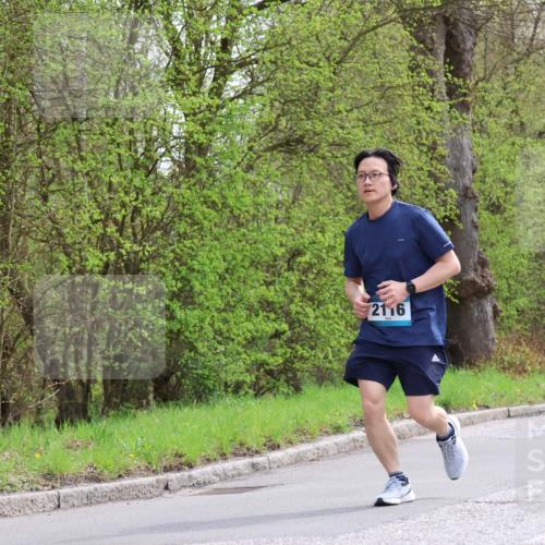 12.04.2026 - 45. Internationalen Wilhelmsburger Insellauf Yannick Fuchs http://msf.ph/oto/9496244 12.04.2026 13:07:35 Laufen 2116 meine-sportfotos.de