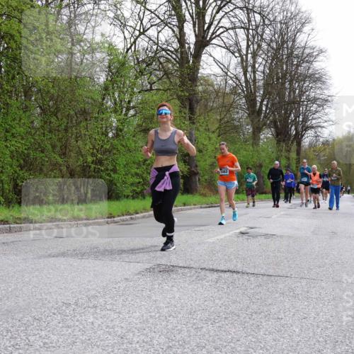 12.04.2026 - 45. Internationalen Wilhelmsburger Insellauf Yannick Fuchs http://msf.ph/oto/9496259 12.04.2026 13:07:37 Laufen 5482 meine-sportfotos.de