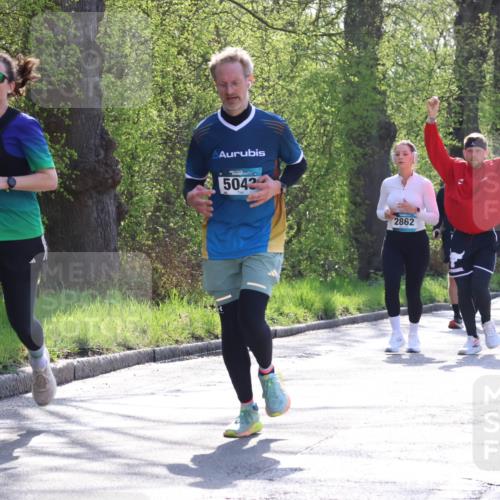 12.04.2026 - 45. Internationalen Wilhelmsburger Insellauf Yannick Fuchs http://msf.ph/oto/9496261 12.04.2026 10:52:25 Laufen 5042, 2862, 4870, 2193 meine-sportfotos.de