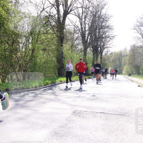 12.04.2026 - 45. Internationalen Wilhelmsburger Insellauf Yannick Fuchs http://msf.ph/oto/9496296 12.04.2026 10:52:28 Laufen 2862 meine-sportfotos.de