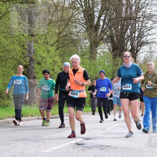 12.04.2026 - 45. Internationalen Wilhelmsburger Insellauf Yannick Fuchs http://msf.ph/oto/9496299 12.04.2026 13:07:41 Laufen 4690, 5204, 5716, 4293, 4404, 4444, 455, 2552 meine-sportfotos.de
