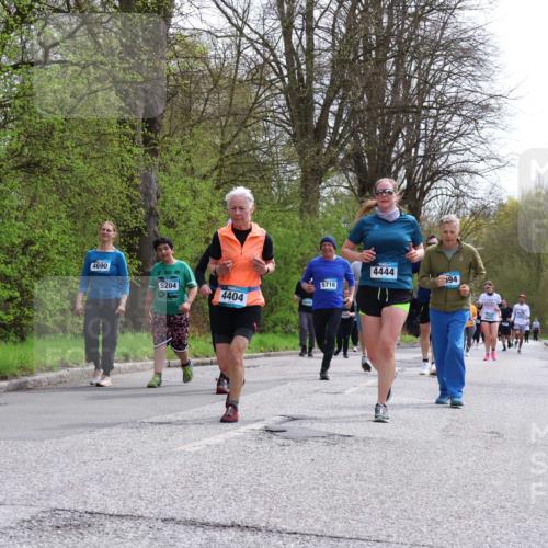 12.04.2026 - 45. Internationalen Wilhelmsburger Insellauf Yannick Fuchs http://msf.ph/oto/9496303 12.04.2026 13:07:42 Laufen 4690, 4444, 94, 5716, 5204, 4404 meine-sportfotos.de