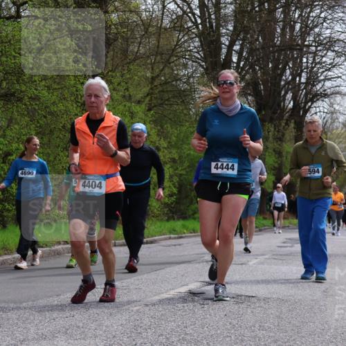 12.04.2026 - 45. Internationalen Wilhelmsburger Insellauf Yannick Fuchs http://msf.ph/oto/9496313 12.04.2026 13:07:43 Laufen 4690, 54404, 4444, 594 meine-sportfotos.de