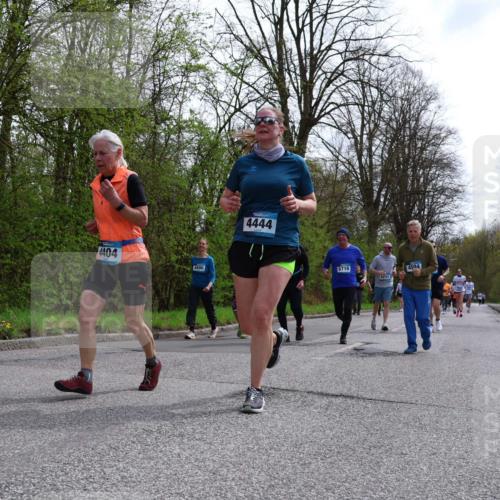 12.04.2026 - 45. Internationalen Wilhelmsburger Insellauf Yannick Fuchs http://msf.ph/oto/9496327 12.04.2026 13:07:44 Laufen 4404, 4690, 4444, 2, 5716, 4293, 4594 meine-sportfotos.de