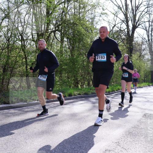 12.04.2026 - 45. Internationalen Wilhelmsburger Insellauf Yannick Fuchs http://msf.ph/oto/9496348 12.04.2026 10:52:34 Laufen 2730, 2193, 2914 meine-sportfotos.de