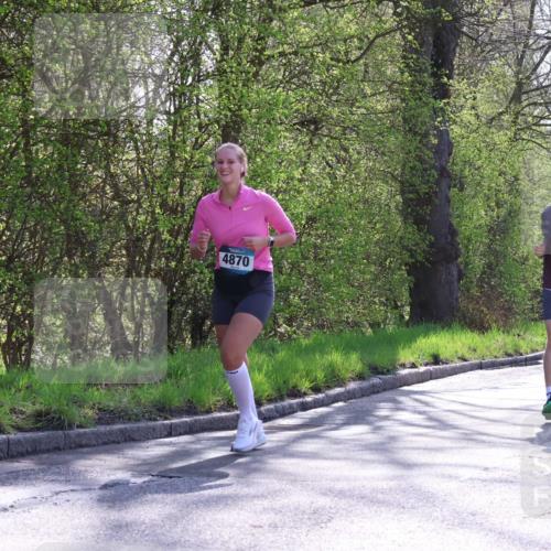 12.04.2026 - 45. Internationalen Wilhelmsburger Insellauf Yannick Fuchs http://msf.ph/oto/9496365 12.04.2026 10:52:36 Laufen 4870, 37 meine-sportfotos.de
