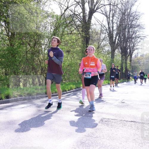 12.04.2026 - 45. Internationalen Wilhelmsburger Insellauf Yannick Fuchs http://msf.ph/oto/9496386 12.04.2026 10:52:38 Laufen 3679, 5818 meine-sportfotos.de