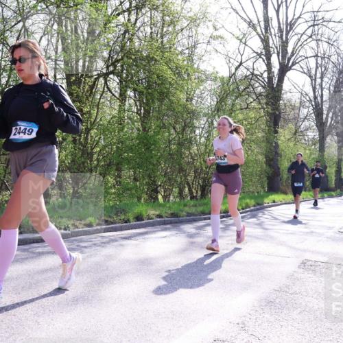 12.04.2026 - 45. Internationalen Wilhelmsburger Insellauf Yannick Fuchs http://msf.ph/oto/9496403 12.04.2026 10:52:40 Laufen 2449, 3743, 5818 meine-sportfotos.de