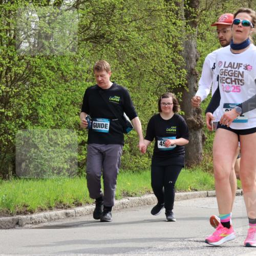 12.04.2026 - 45. Internationalen Wilhelmsburger Insellauf Yannick Fuchs http://msf.ph/oto/9496408 12.04.2026 13:07:51 Laufen 49, 1025, 00, 3603 meine-sportfotos.de