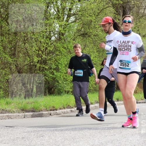 12.04.2026 - 45. Internationalen Wilhelmsburger Insellauf Yannick Fuchs http://msf.ph/oto/9496412 12.04.2026 13:07:52 Laufen 2025, 2552, 4800, 3603 meine-sportfotos.de