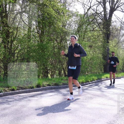 12.04.2026 - 45. Internationalen Wilhelmsburger Insellauf Yannick Fuchs http://msf.ph/oto/9496432 12.04.2026 10:52:43 Laufen 5818, 2330 meine-sportfotos.de