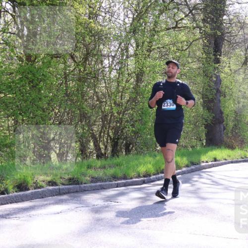 12.04.2026 - 45. Internationalen Wilhelmsburger Insellauf Yannick Fuchs http://msf.ph/oto/9496450 12.04.2026 10:52:44 Laufen 2330, 2495 meine-sportfotos.de