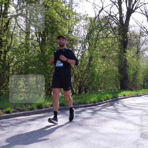 12.04.2026 - 45. Internationalen Wilhelmsburger Insellauf Yannick Fuchs http://msf.ph/oto/9496463 12.04.2026 10:52:45 Laufen 330, 2495, 5810, 4474 meine-sportfotos.de