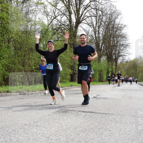 12.04.2026 - 45. Internationalen Wilhelmsburger Insellauf Yannick Fuchs http://msf.ph/oto/9496478 12.04.2026 13:07:57 Laufen 002, 4223, 4224 meine-sportfotos.de